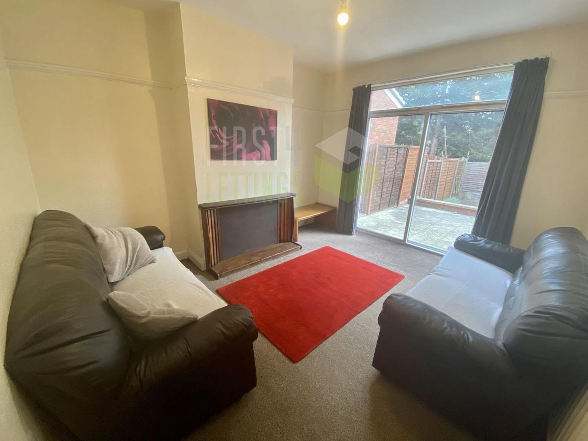 5 bedroom house for rent Gainsborough Road, Leicester, LE2 3DH UniHomes