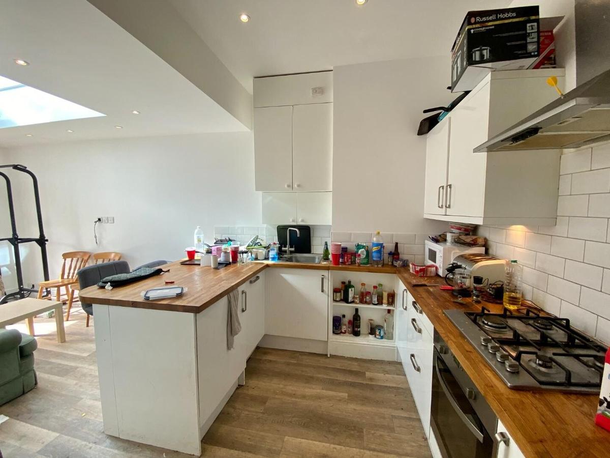 5 bedroom house for rent Vernon Terrace, Bath, BA2 3DA UniHomes