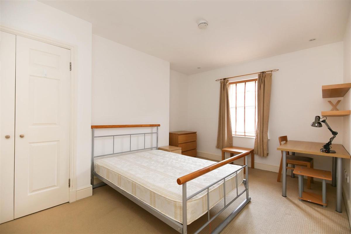 4 bedroom house for rent Tanners Court, Newcastle, NE1 5XE UniHomes