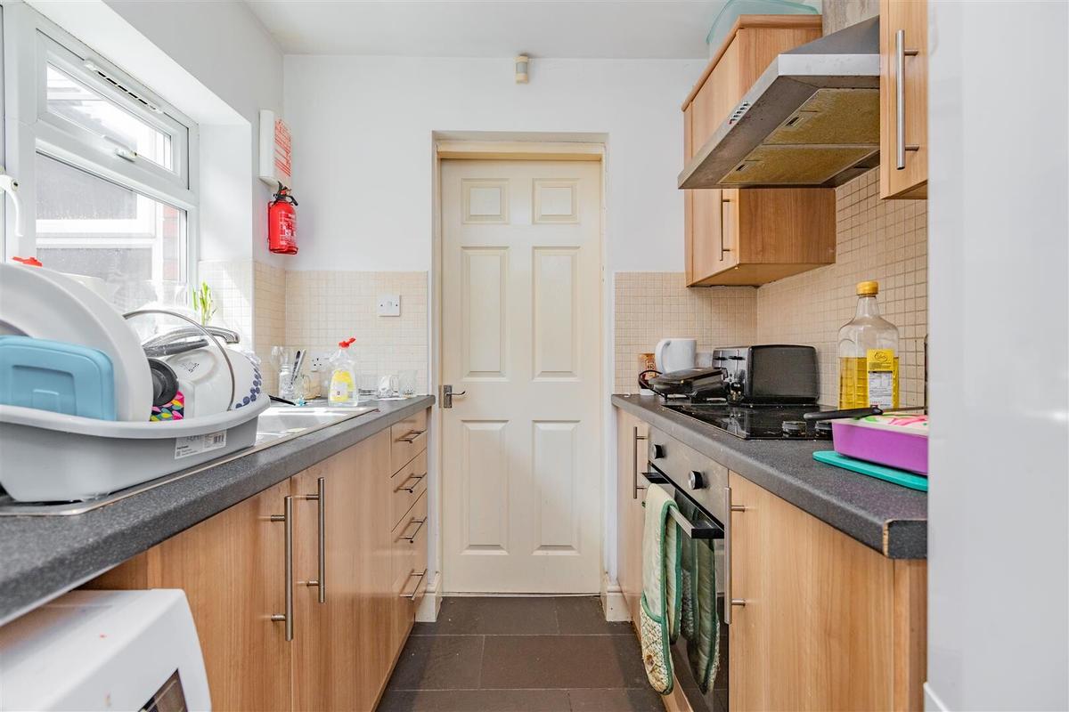 4 bedroom house for rent Dawlish Road, Birmingham, B29 7AF UniHomes