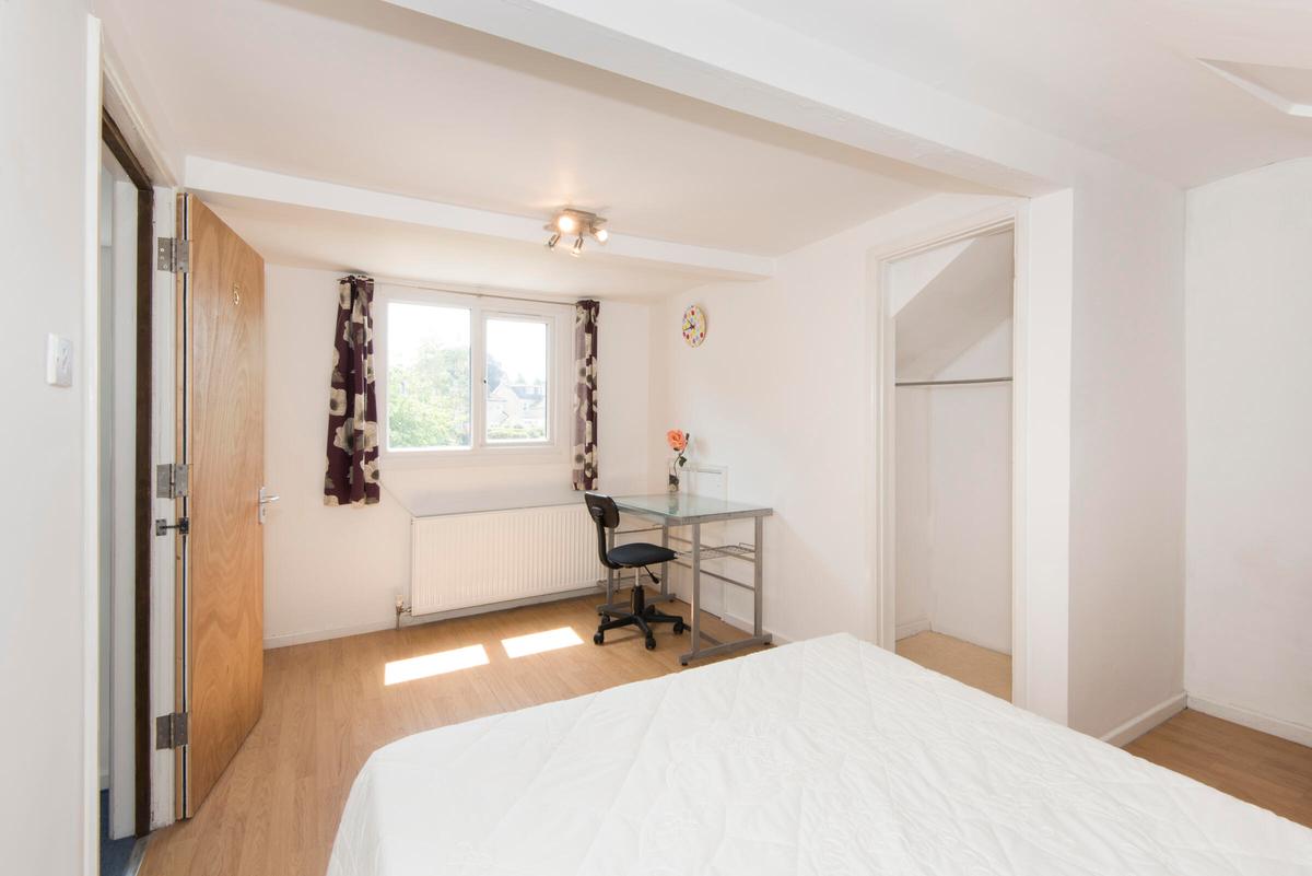 5 bedroom house for rent Vernon Terrace, Bath, BA2 3DD UniHomes