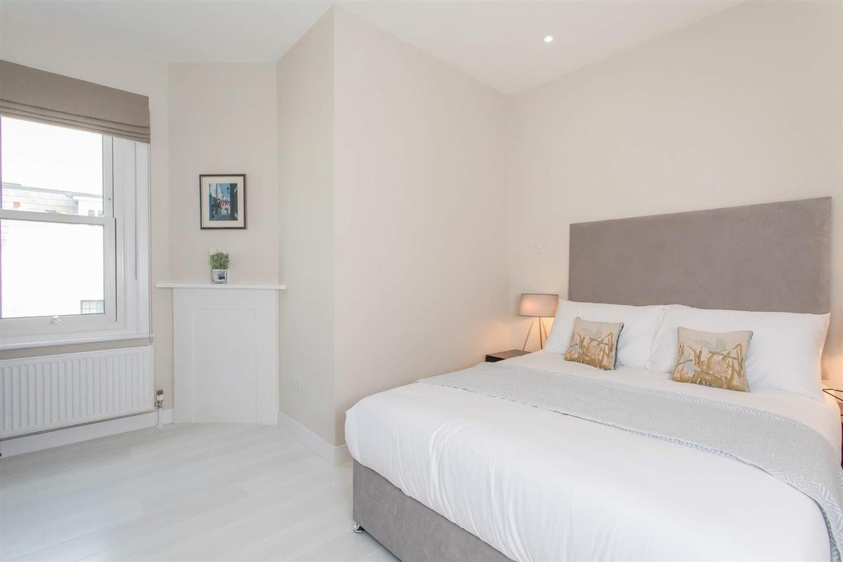 2 bedroom apartment for rent Western Road, Brighton, BN1 2LA UniHomes