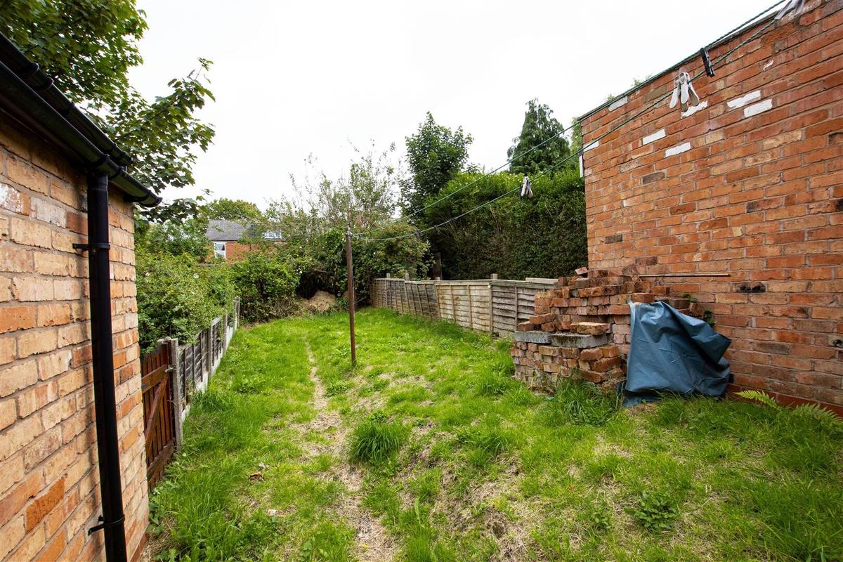 4 bedroom house for rent Hubert Road, Birmingham, B29 6ES UniHomes