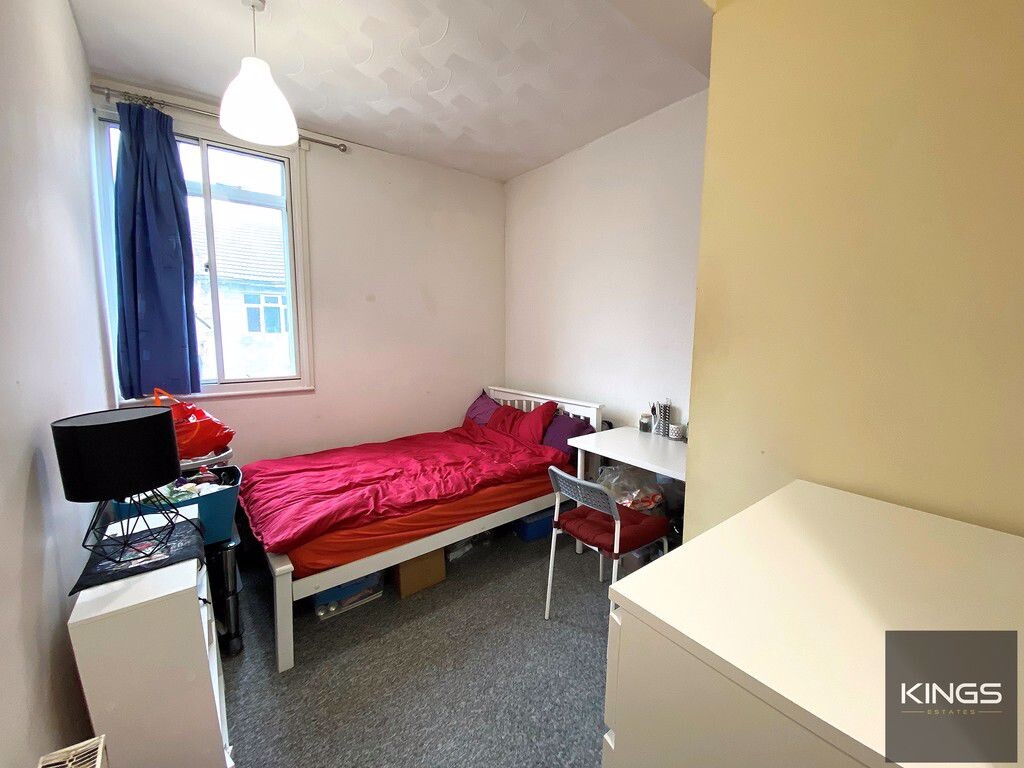 6 bedroom apartment for rent Albert Road, Portsmouth, PO5 2SN UniHomes