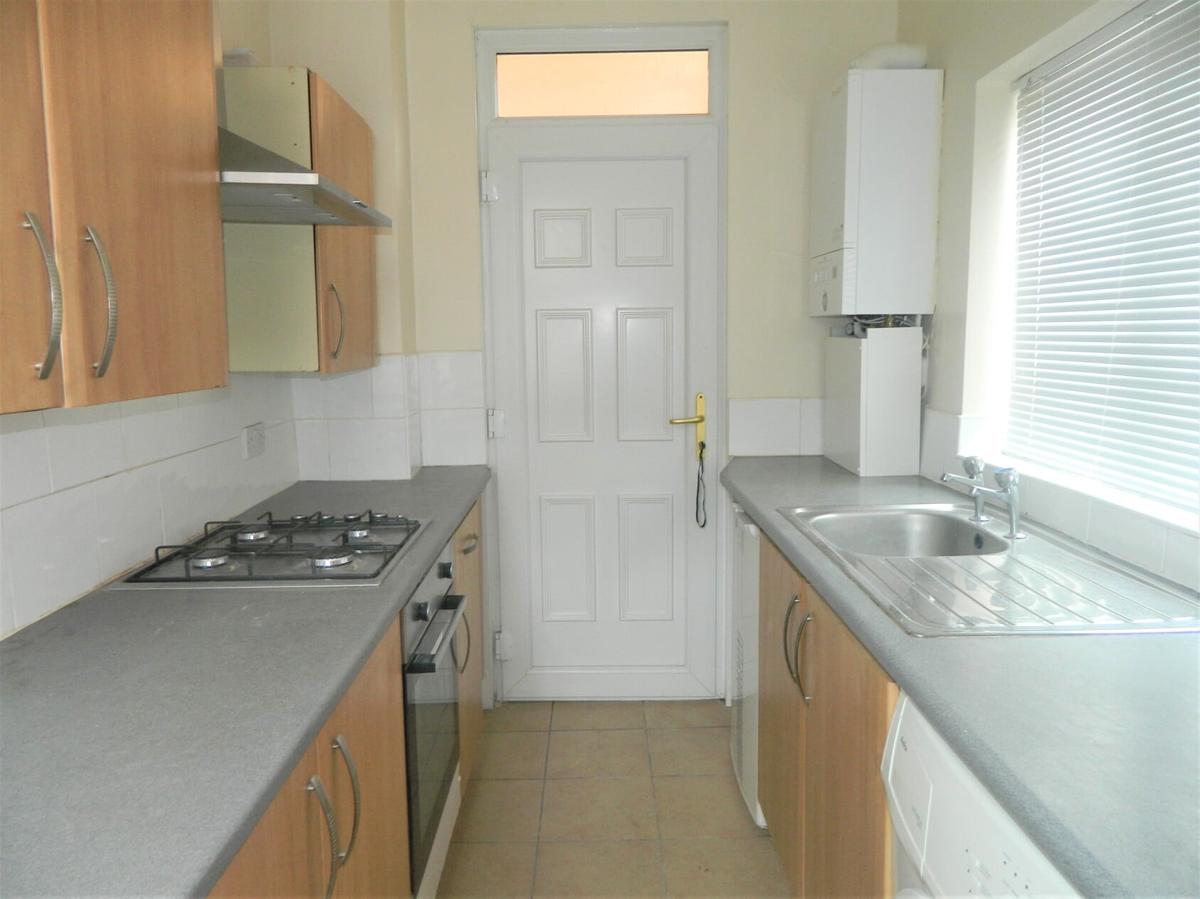 2 bedroom apartment for rent Wingrove Avenue, Newcastle, NE4 9AH UniHomes