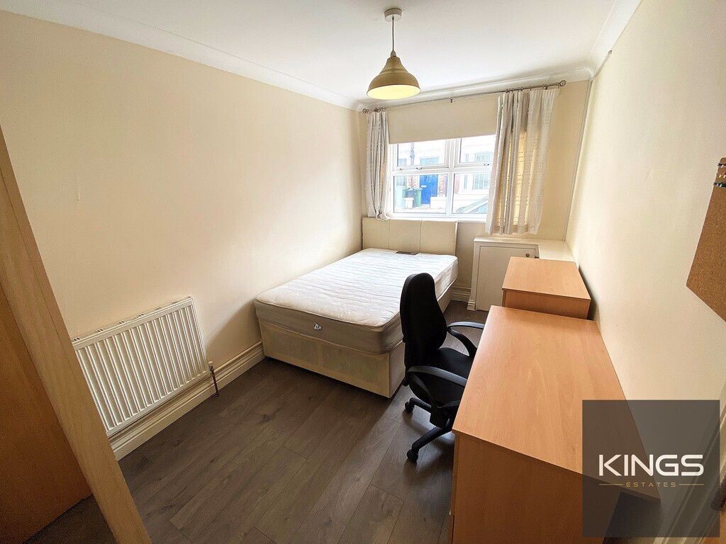 4 bedroom house for rent Haslemere Road, Portsmouth, PO4 9AS UniHomes