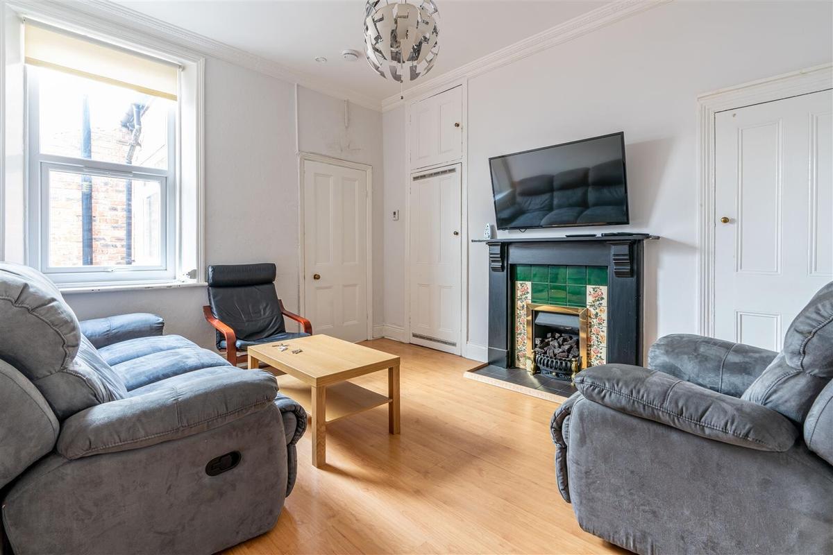3 bedroom apartment for rent Tavistock Road, Newcastle, NE2 3HY UniHomes