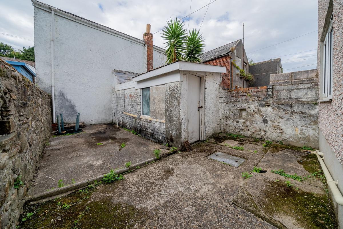 5 bedroom house for rent St Helens Avenue, Swansea, SA1 4LZ UniHomes