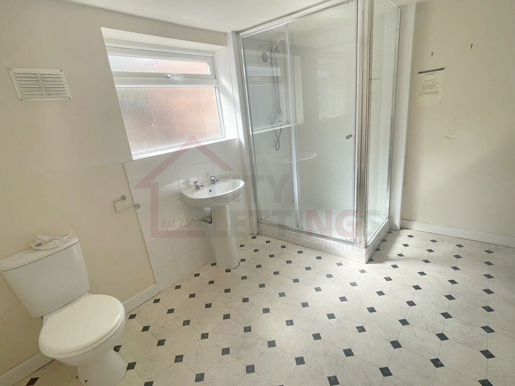 6 bedroom house for rent Lenton Boulevard, Nottingham, NG7 2ET UniHomes