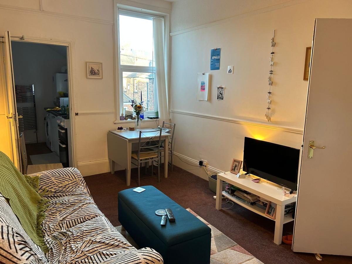 3 bedroom apartment for rent Wolseley Gardens, Newcastle, NE2 1HR