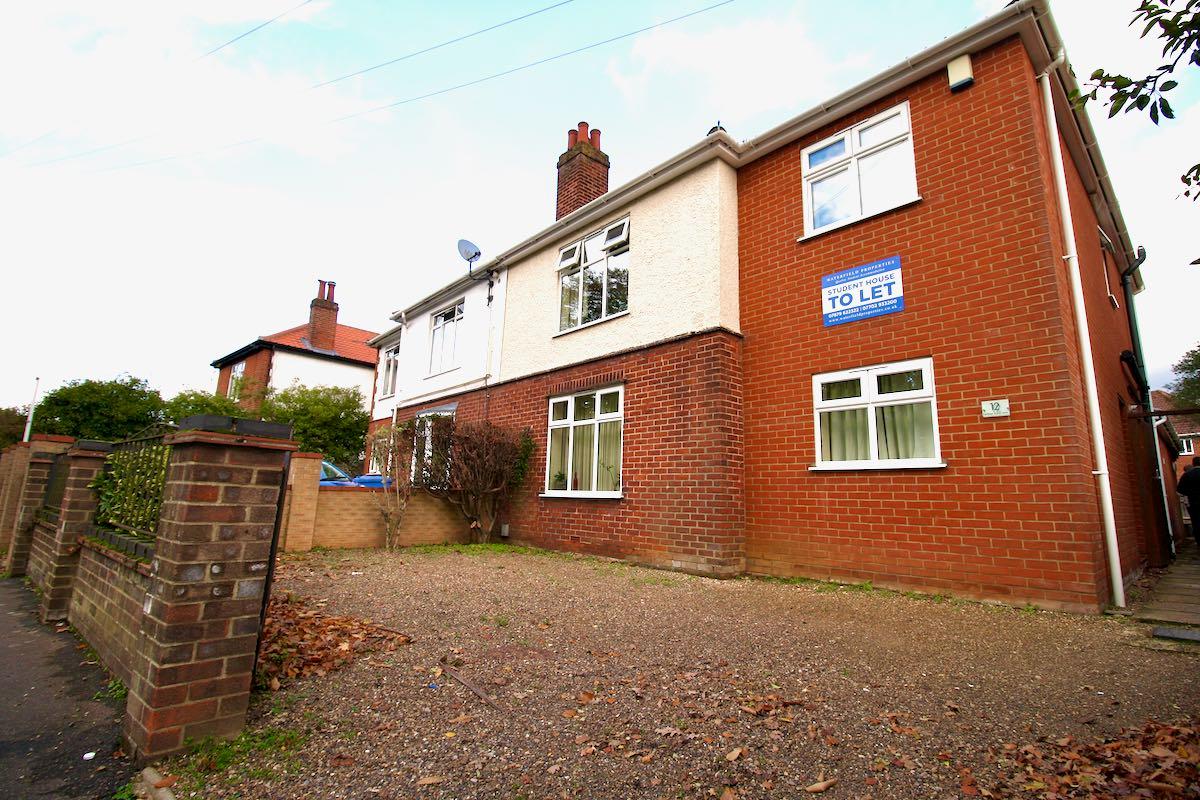 8 bedroom house for rent Earlham Green Lane, Norwich, NR5 8HA UniHomes