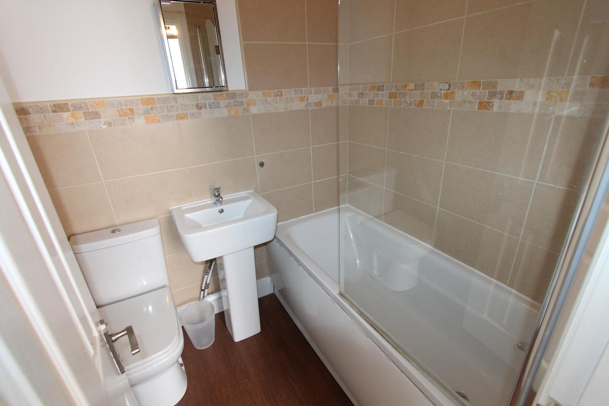 2 bedroom apartment for rent Bath Street, Leamington Spa, CV31 3AE