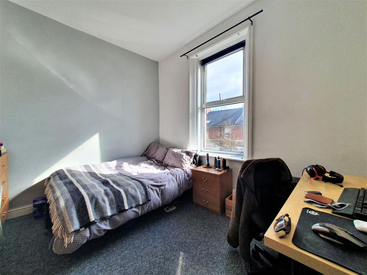 3 bedroom apartment for rent Malcolm Street, Newcastle, NE6 5PL UniHomes