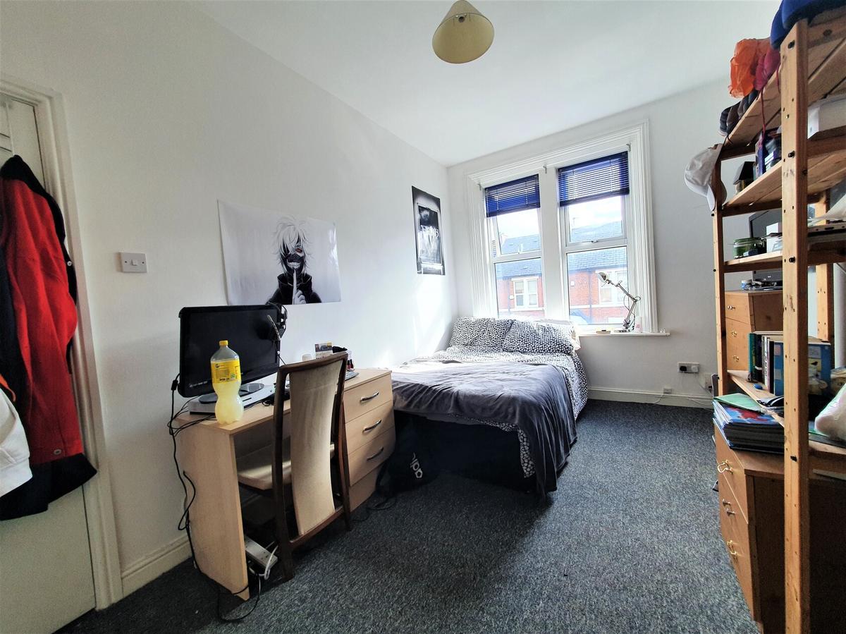 3 bedroom apartment for rent Malcolm Street, Newcastle, NE6 5PL UniHomes