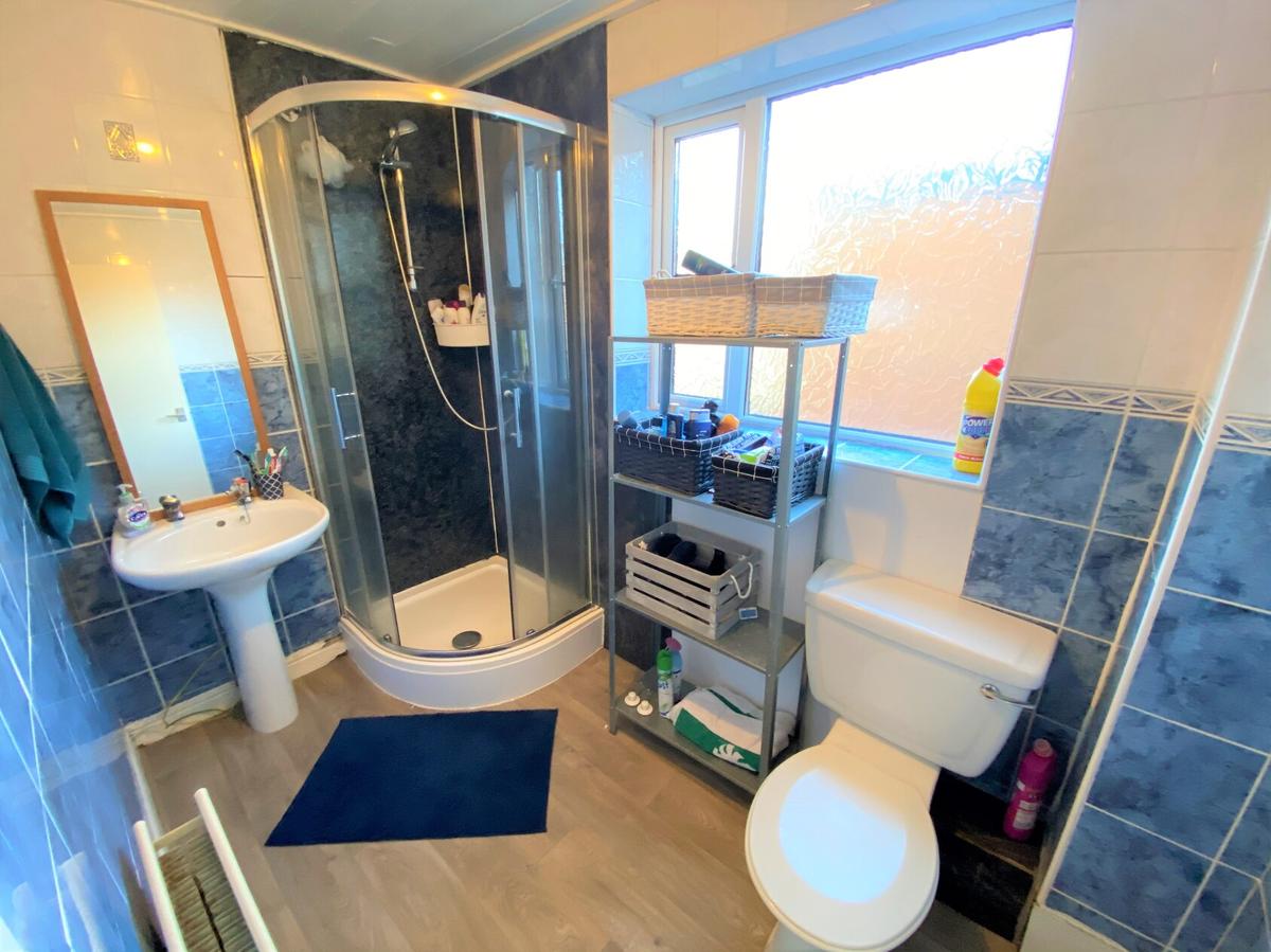 3 bedroom apartment for rent Malcolm Street, Newcastle, NE6 5PL UniHomes