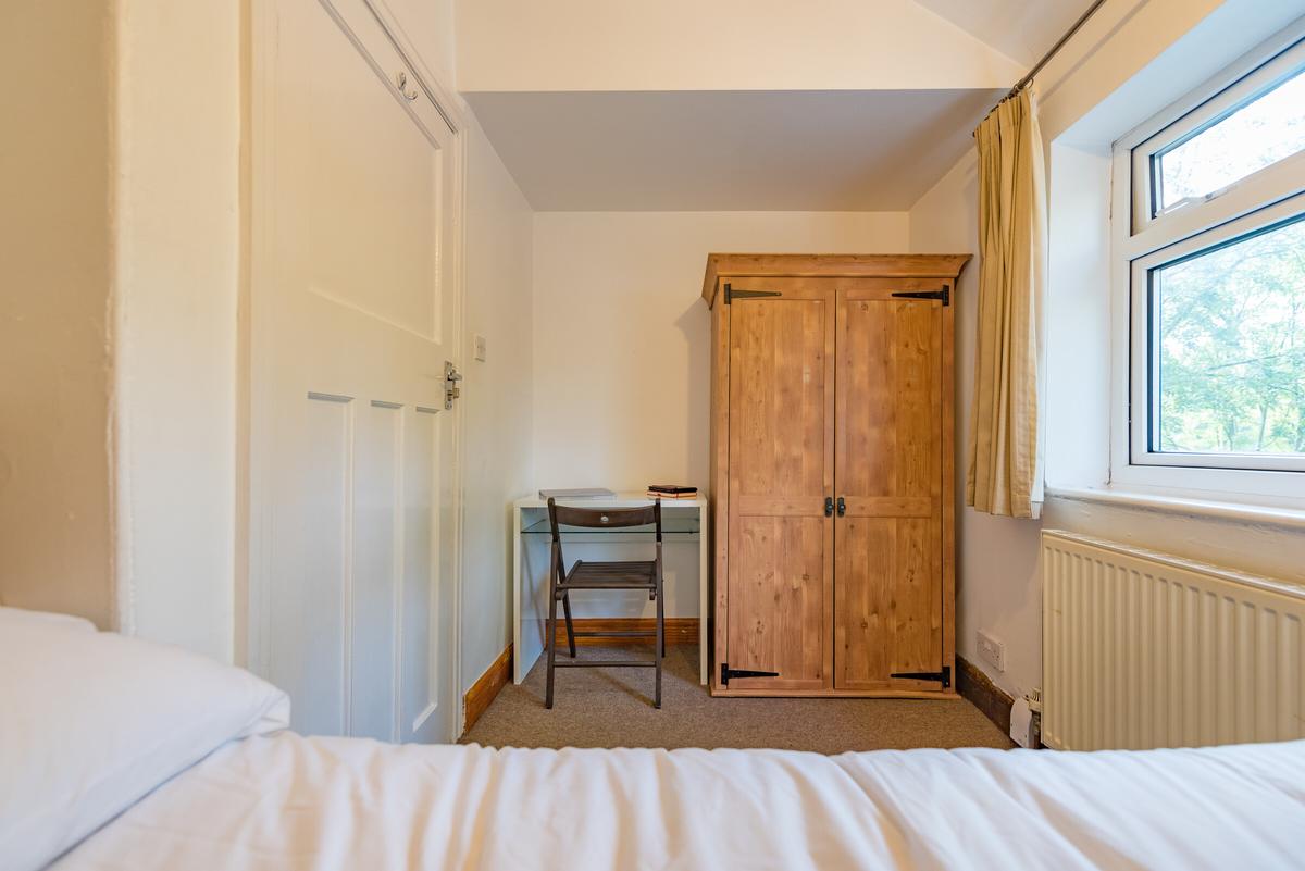 4 bedroom house for rent Springbank Crescent, Leeds, LS6 1AB UniHomes