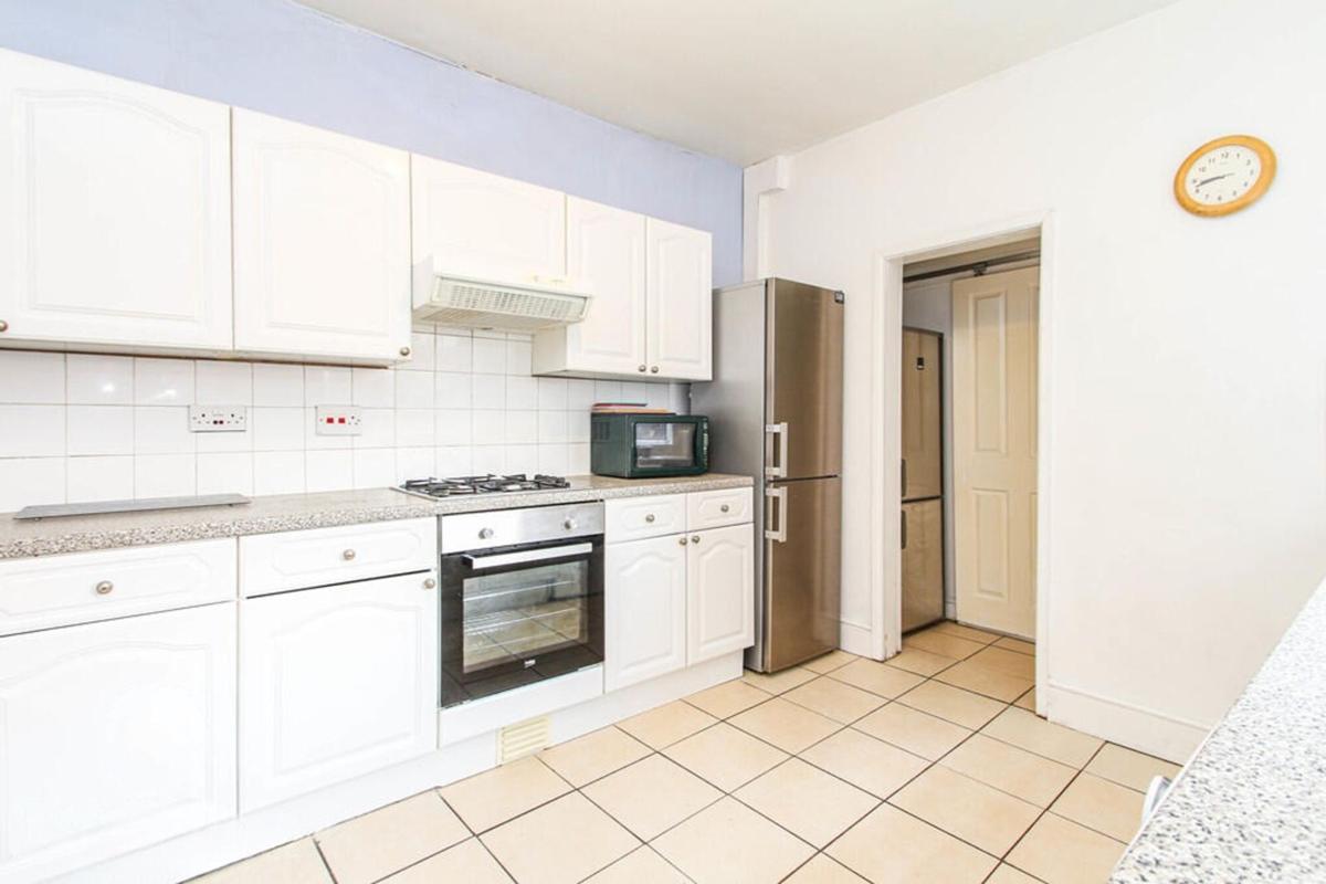 5 bedroom house on Noel Street, Forest Fields, Nottingham