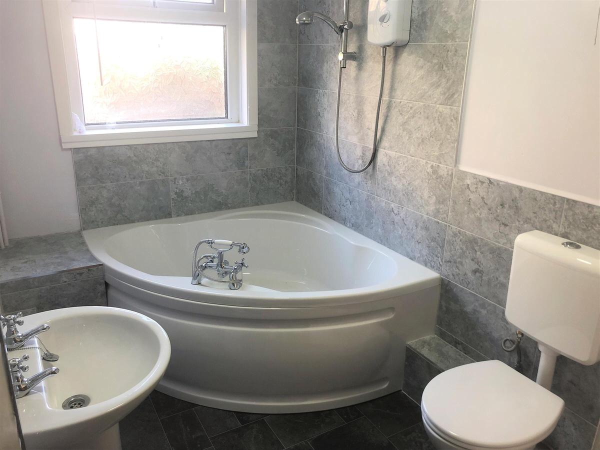 3 bedroom house for rent Rhymney Street, Cardiff, CF24 4DJ UniHomes