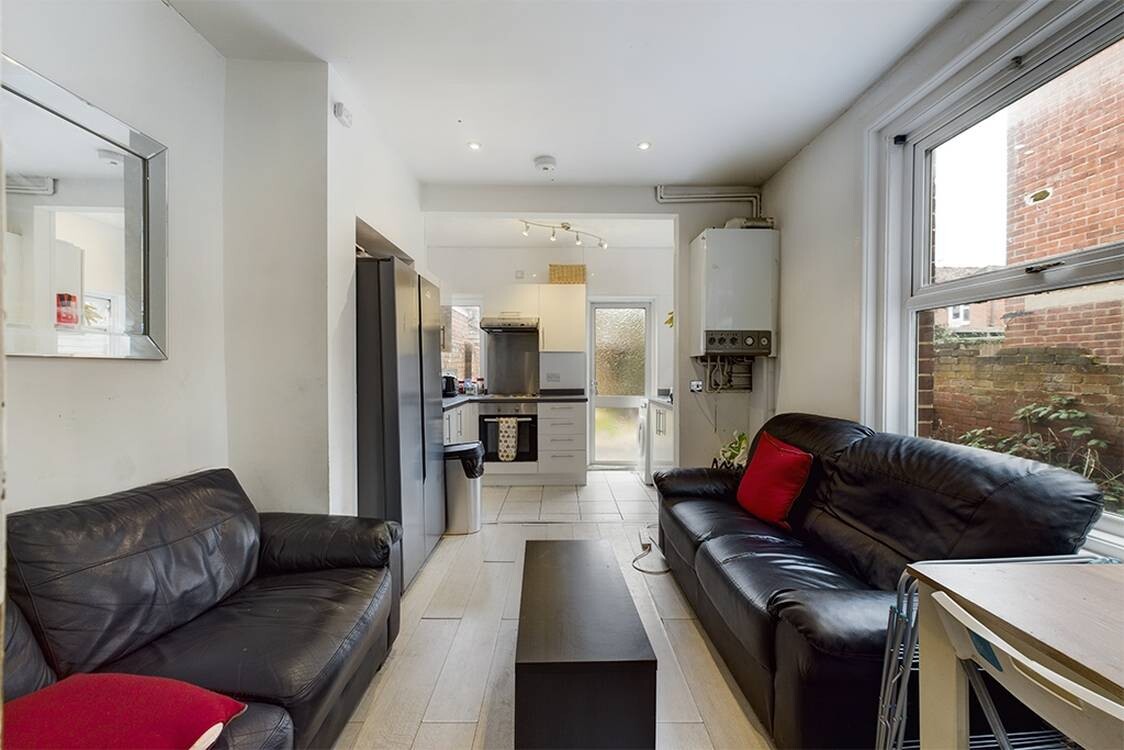 5 bedroom house for rent Coventry Road, Southampton, SO15 2GF UniHomes