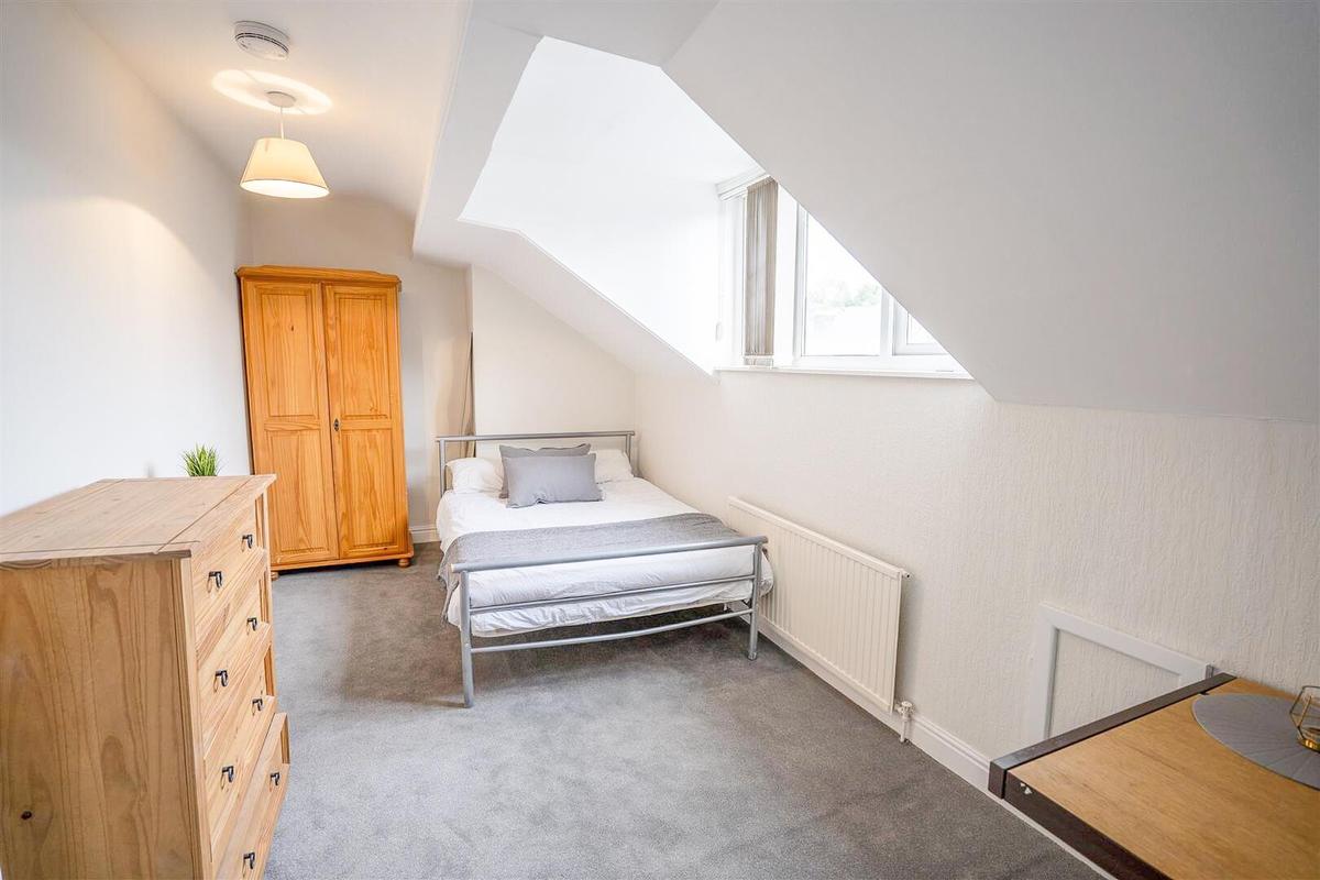 6 bedroom house for rent Wiseton Road, Sheffield, S11 8SB UniHomes