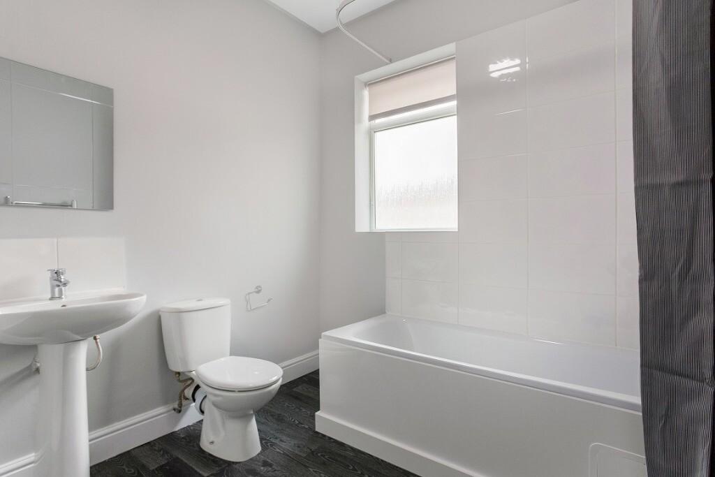 3 bedroom house for rent Irlam Avenue Eccles, Manchester, M30 0JR