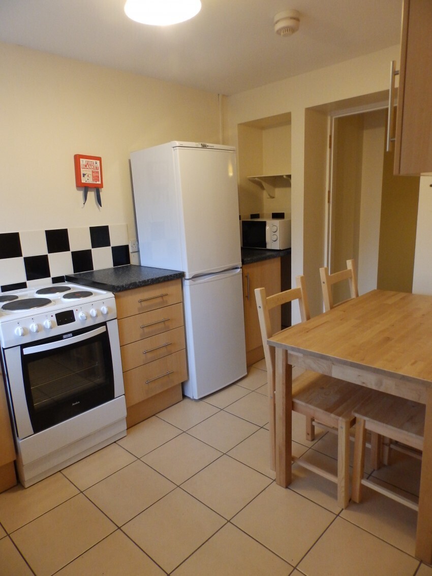 4 bedroom house for rent Bathurst Street, Swansea, SA1 3RY UniHomes