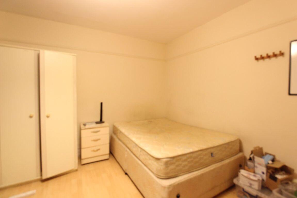 6 bedroom house for rent Honeysuckle Road, Southampton, SO16 3HL UniHomes