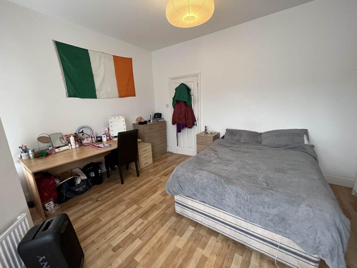 5 bedroom house for rent Dogfield Street, Cardiff, CF24 4QL UniHomes