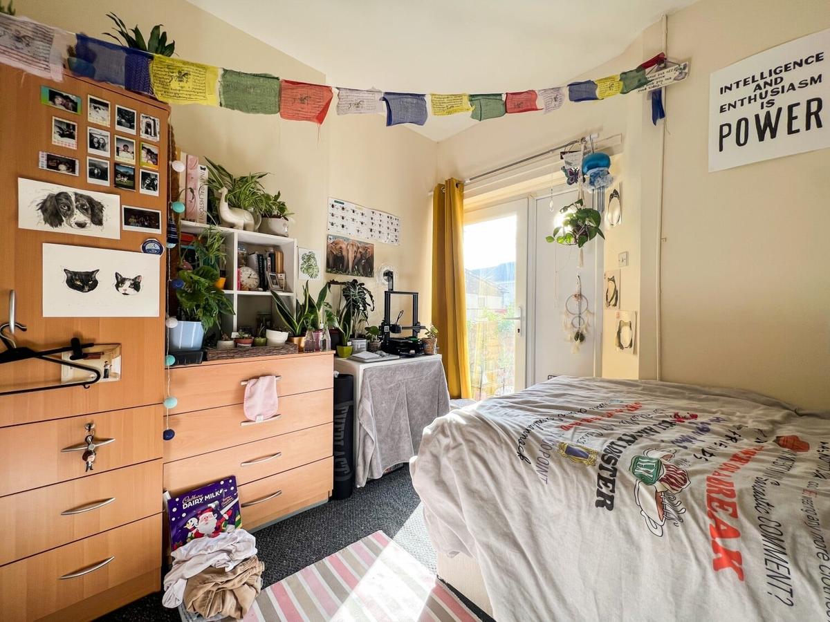 1 bedroom house for rent PenYWain Road Cardiff, CF24 4GG UniHomes