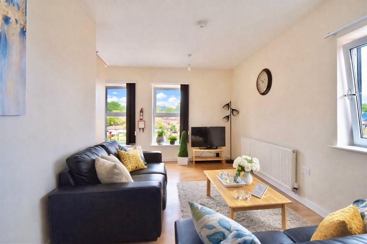 3 bedroom apartment on Broom Street, Broomhall, Sheffield