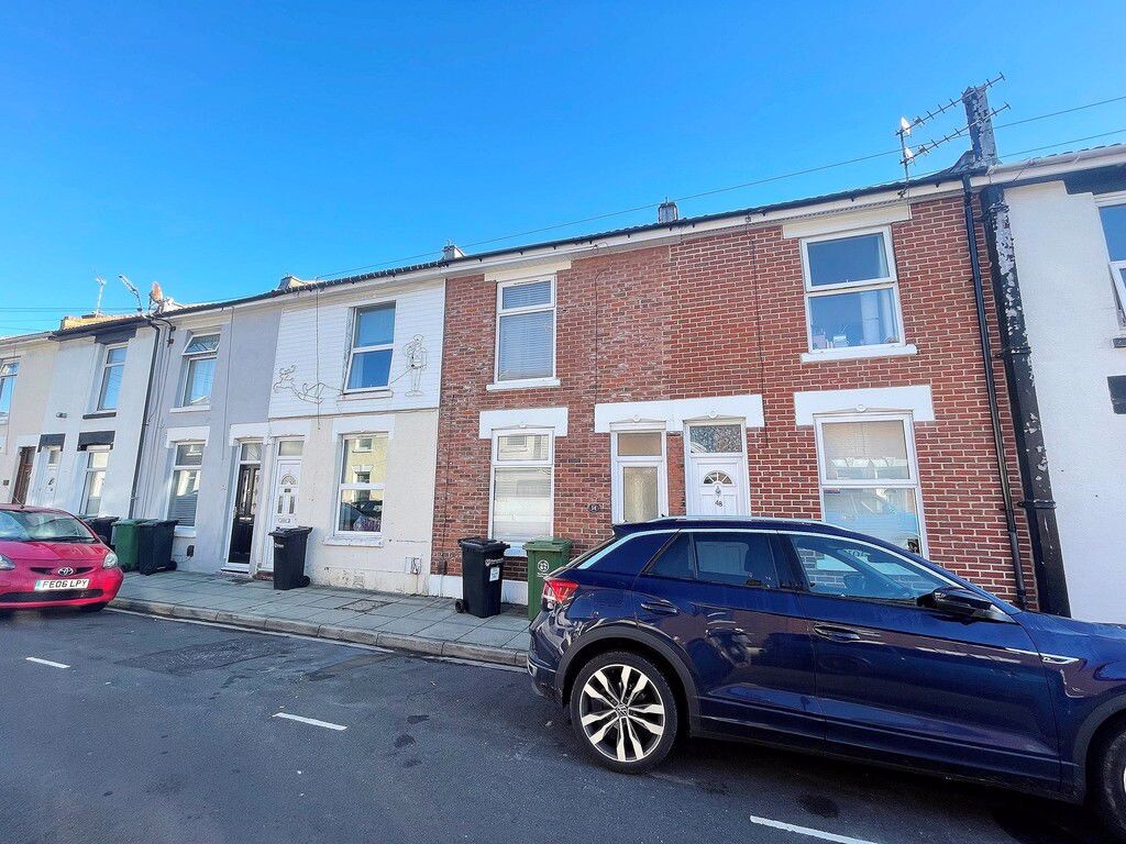 3 bedroom house for rent Boulton Road, Portsmouth, PO5 1NT UniHomes