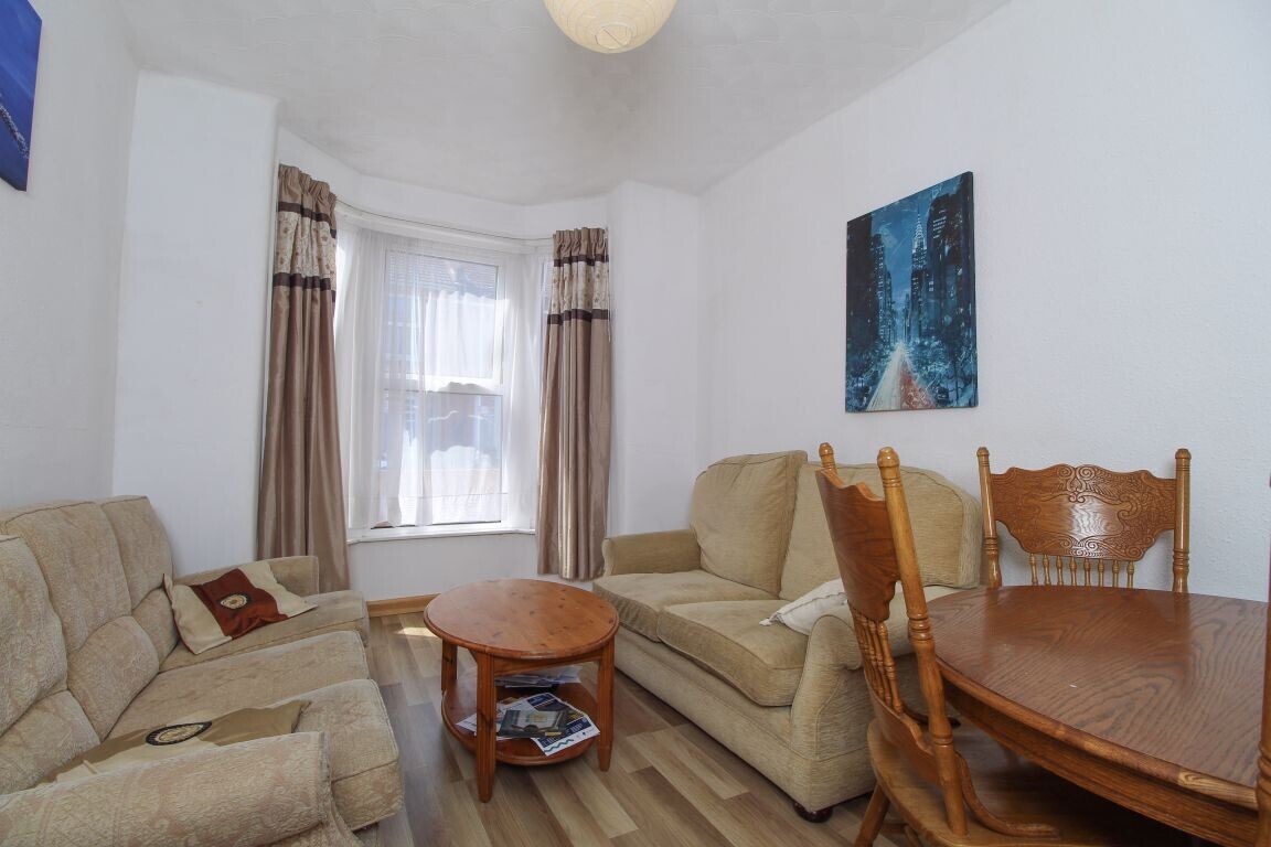 4 bedroom house for rent Mafeking Road, Portsmouth, PO4 9BG UniHomes