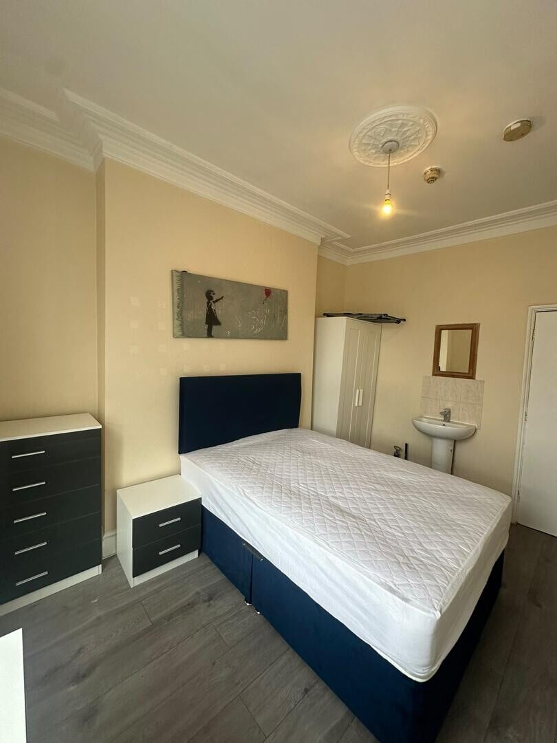 1 bedroom house on Blackheath Road, Greenwich, London