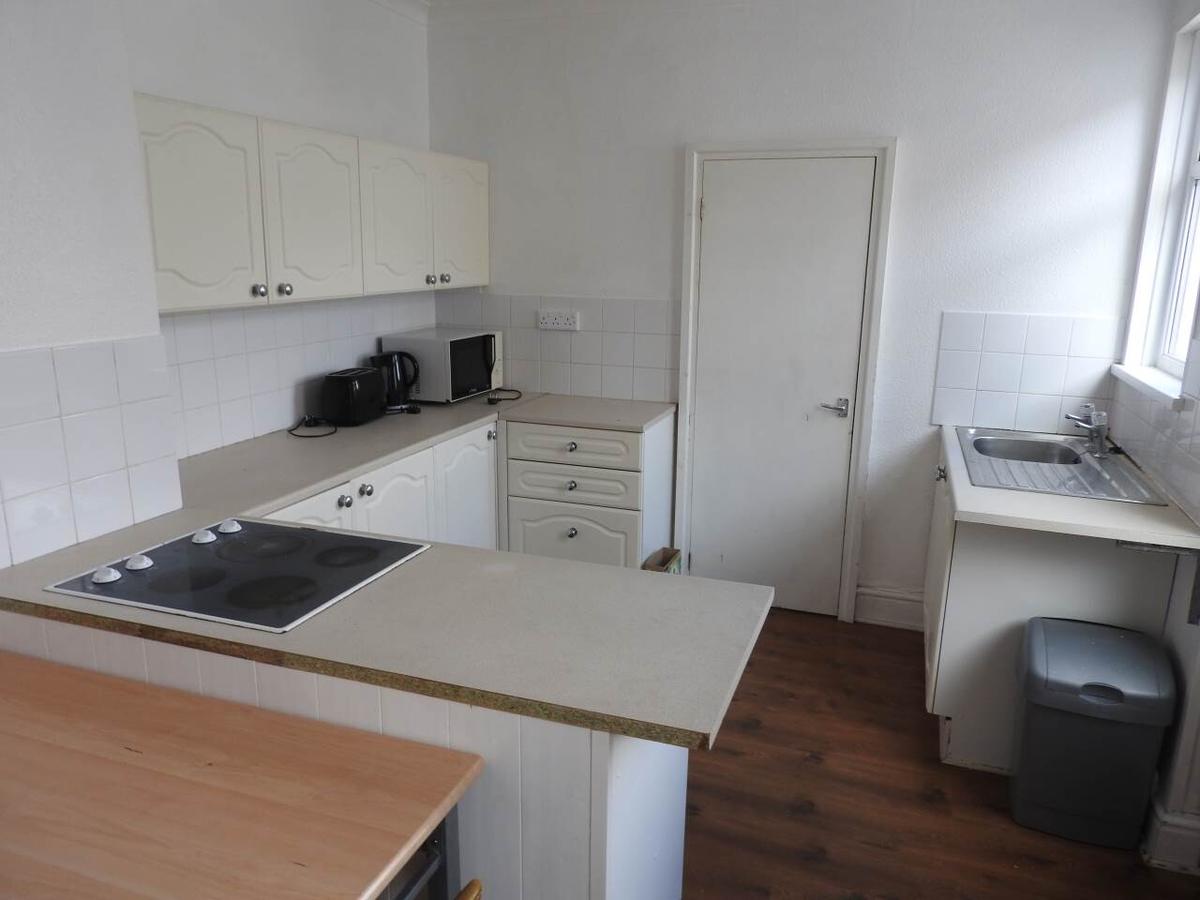 4 bedroom house for rent Hawthorne Avenue, Uplands, Swansea, SA2 0LR