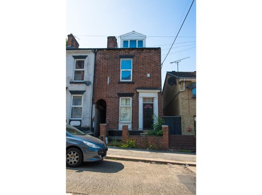 5 bedroom house for rent Crookesmoor Road, Sheffield, S6 3FS UniHomes