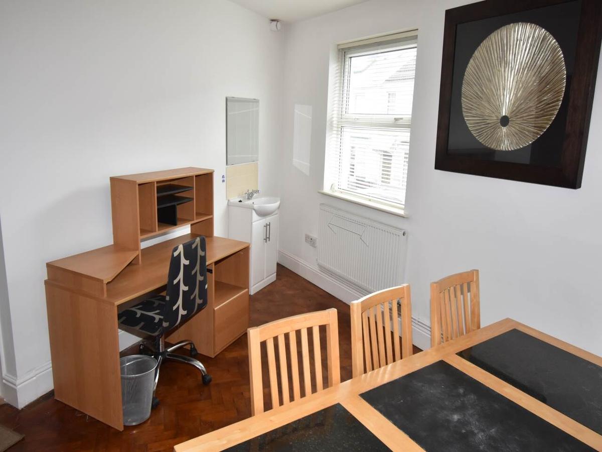 4 bedroom house for rent Cambridge Street, Uplands, Swansea, SA2 0ND