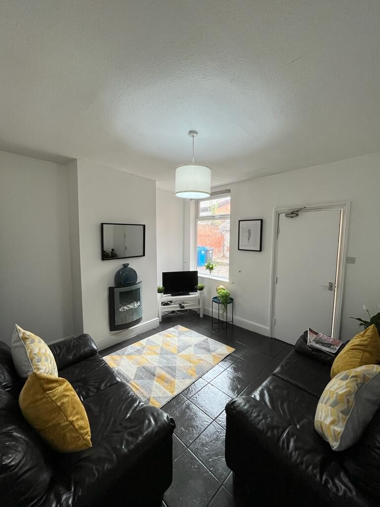 4 bedroom house for rent Chapel Street, Derby, DE1 3GU UniHomes