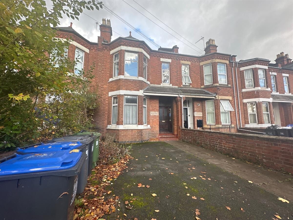 6 bedroom house on Radford Road, Town Centre, Leamington Spa