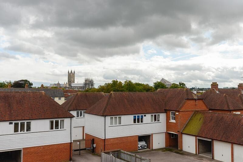 4 bedroom house for rent Station Road West, Canterbury, CT2 8AN UniHomes