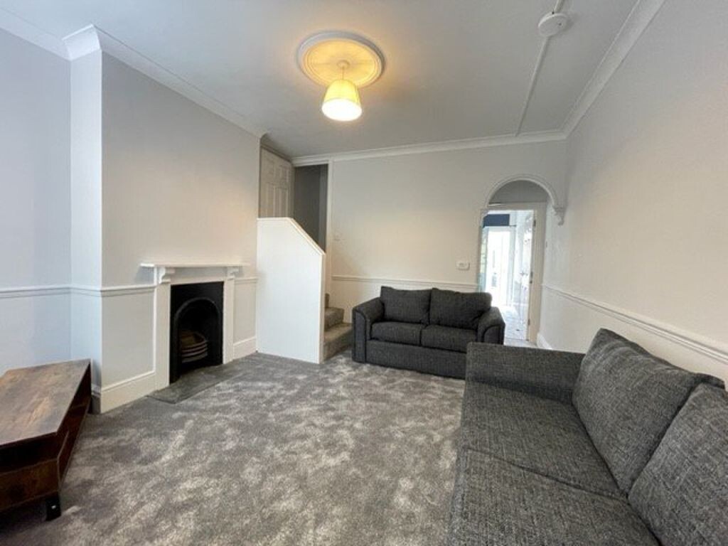 4 bedroom house for rent Station Street, Loughborough, LE11 5EG UniHomes