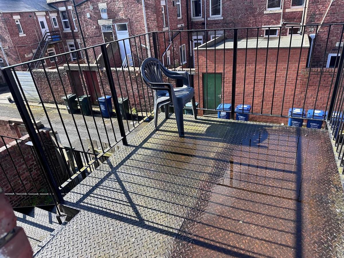 6 bedroom apartment on Lavender Gardens, Jesmond, Newcastle