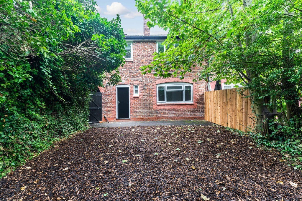 2 bedroom house for rent Colwyn Avenue Fallowfield, Manchester, M14 6QN