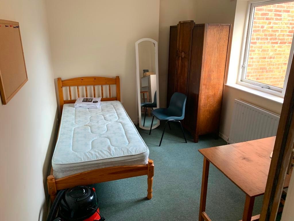 5 bedroom house for rent Tachbrook Road, Leamington Spa, CV31 3DW