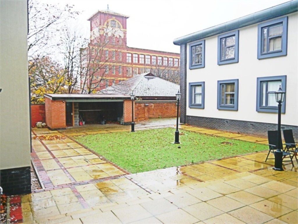 4 bedroom apartment for rent Ilkeston Road, Nottingham, NG7 3HB UniHomes