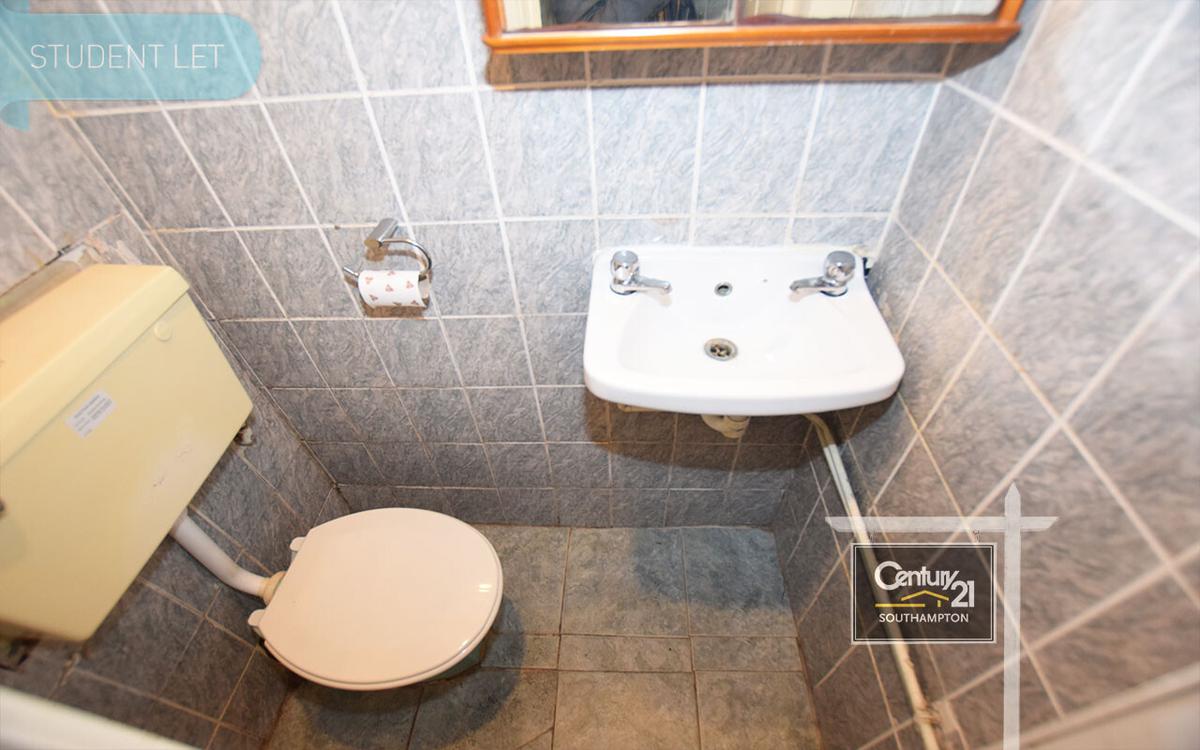 4 bedroom apartment for rent Coventry Road, Southampton, SO15 2GE