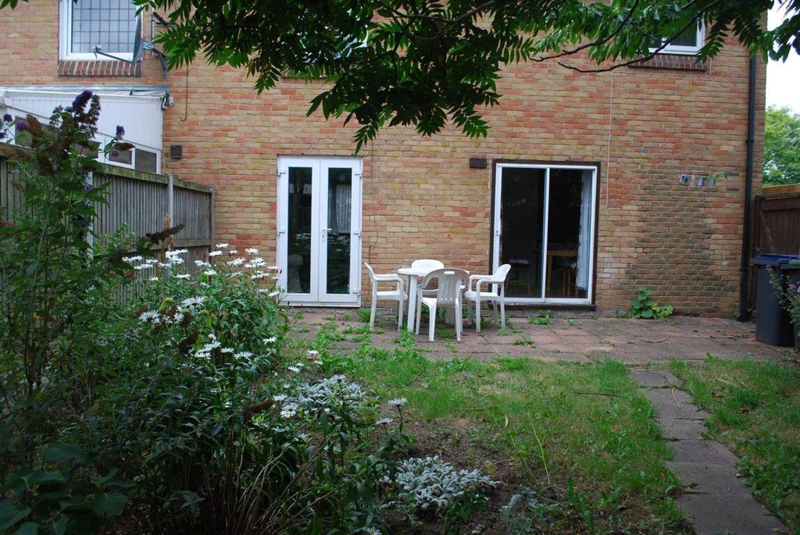 3 bedroom house for rent Craddock Road, Canterbury, CT1 1YP UniHomes