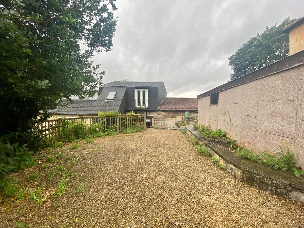 6 bedroom house for rent Upper East Hayes, Bath, BA1 6LR UniHomes