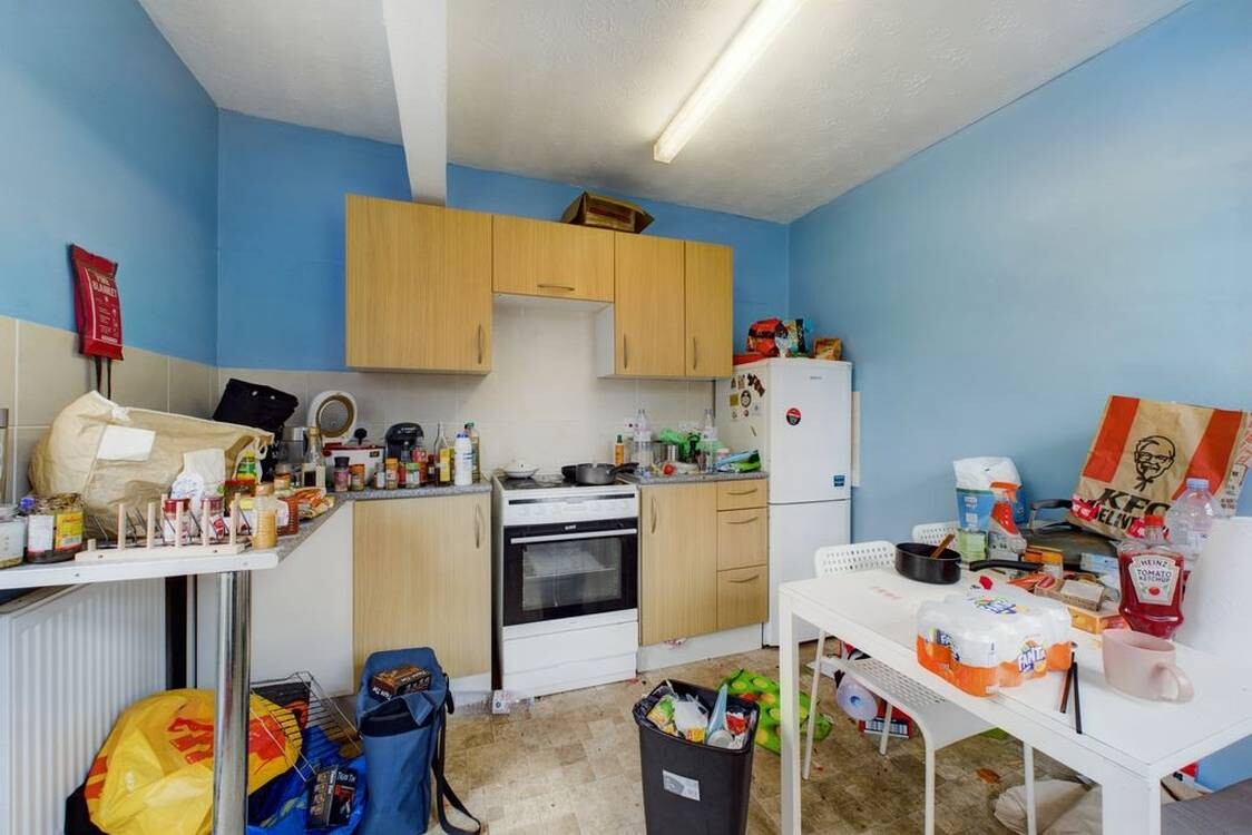 4 bedroom house for rent Sandhurst Road, Southampton, SO15 2FP UniHomes