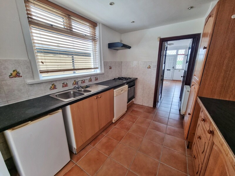 3 bedroom house for rent TyWern Road, Cardiff, CF14 6AA UniHomes