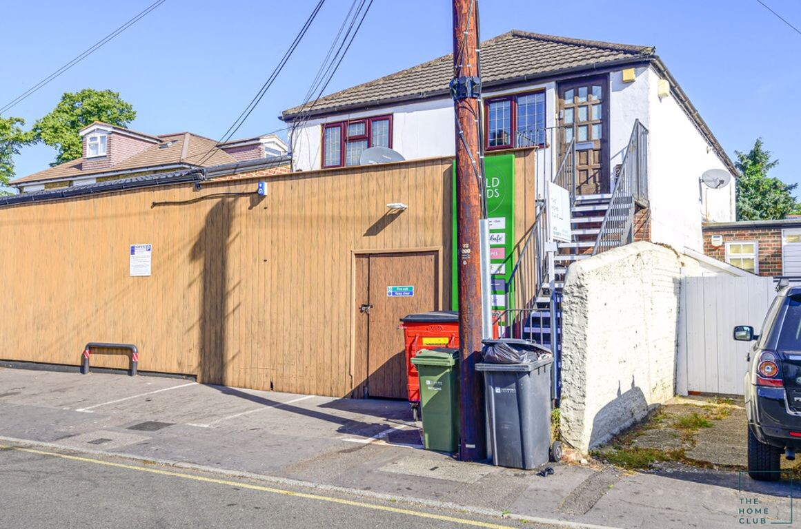 4 bedroom apartment for rent Markenfield Road, Surrey, GU1 4PD UniHomes